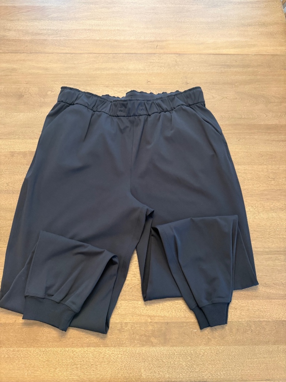Lululemon Keep Moving Jogger